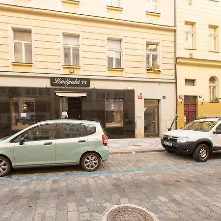 Premier Apartments Near The Museum Praha Exteriér fotografie