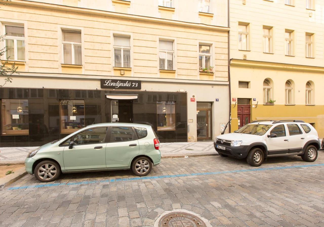 Premier Apartments Near The Museum Praha Exteriér fotografie